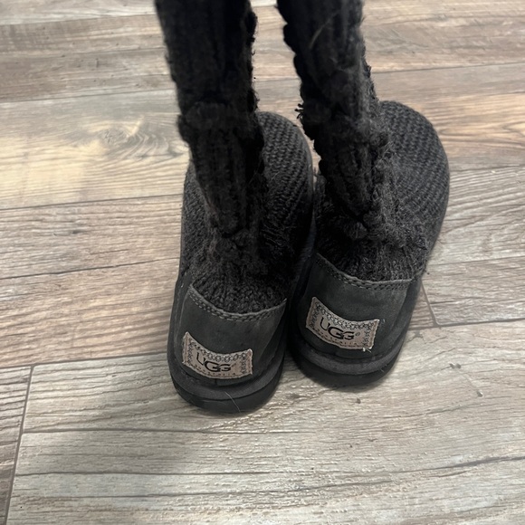 UGG Women’s Lattice Cardy Knit Textile Pull On Boots Size US 7 M Gray - Picture 3 of 4